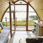 Swan Glamping مكان تخييم *