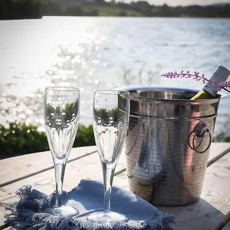 Swan Glamping * Cavan