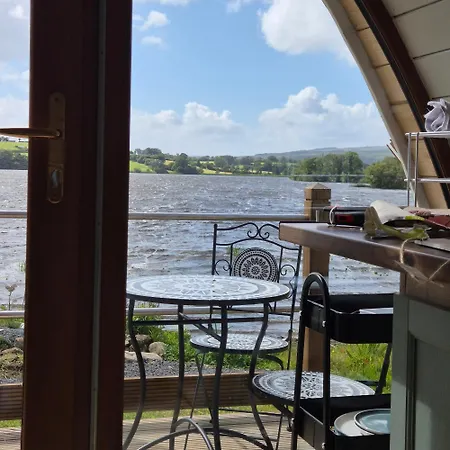 Swan Glamping Camping