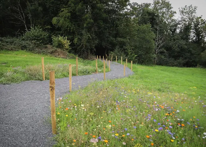 Swan Glamping * キャヴァン