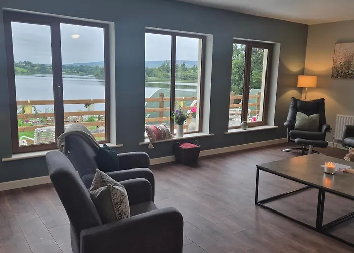 Swan Glamping キャンプ場 *